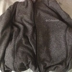 Columbia zip up hoodie 💜